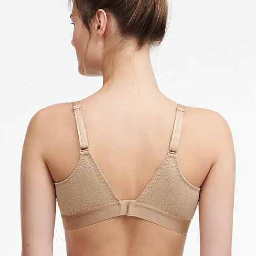 Chantelle C'Magnifique Full Bust Wireless Bra Latte