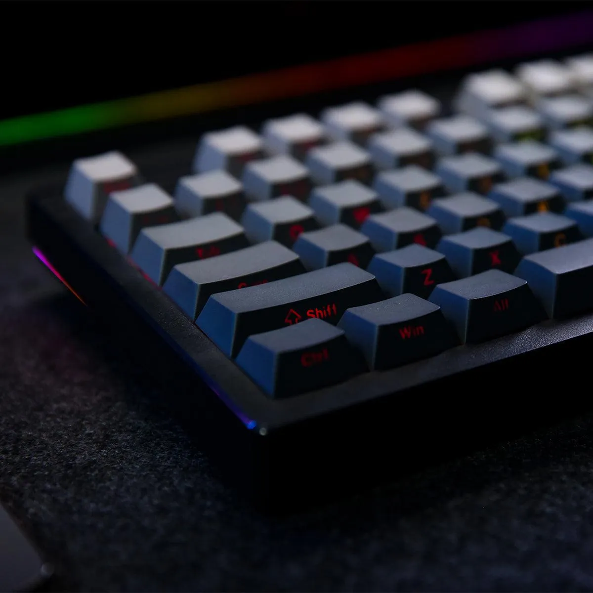 DAREU EK75 Pro |Compact 75-Key Wireless RGB Hotswap Keyboard