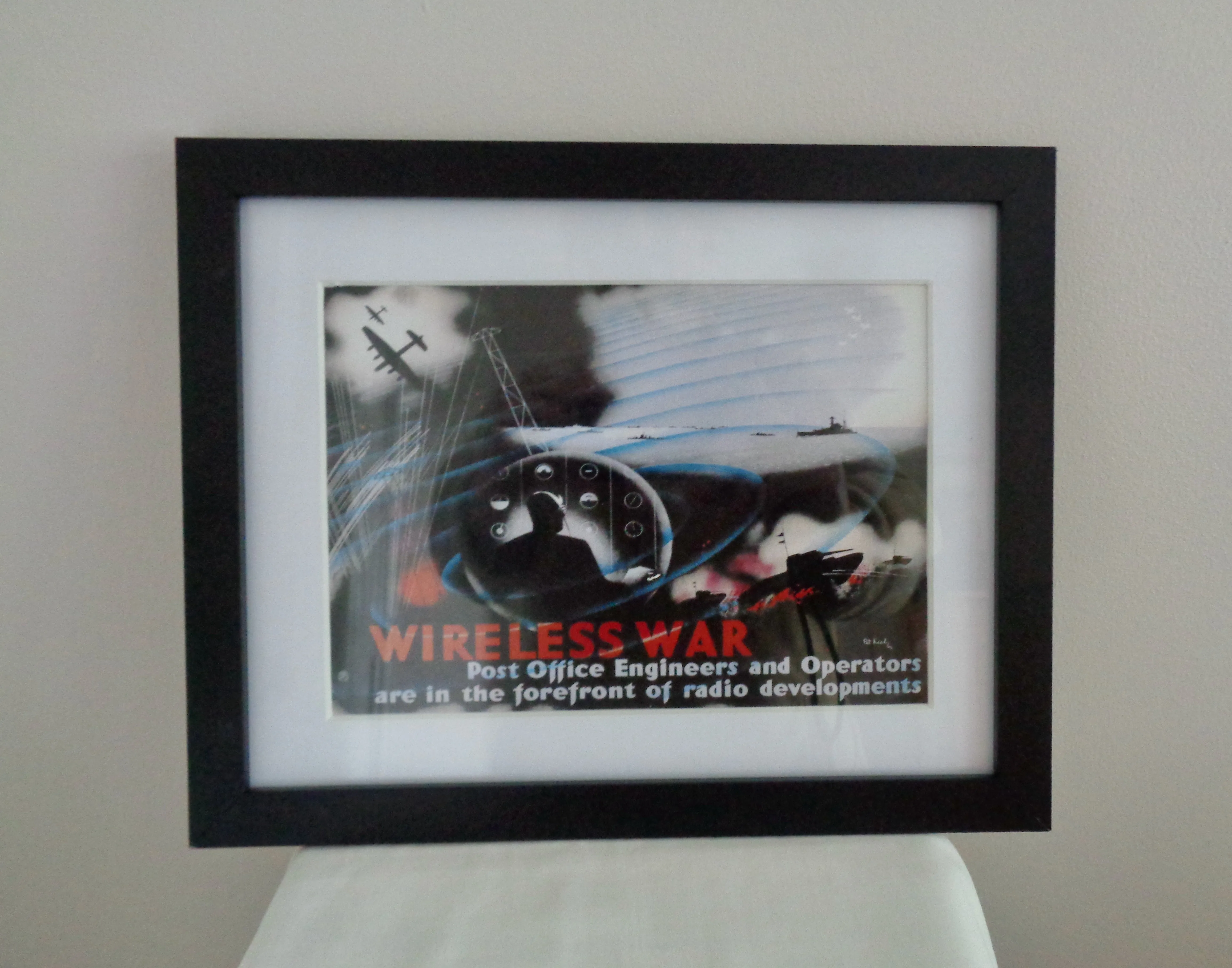 Framed Pat Keely Reproduction Wireless War Photograph 20x25cm