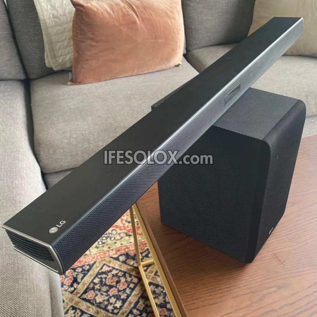 LG SJ4 2.1Ch 300W Bluetooth Sound Bar with Wireless Subwoofer and HDMI (In & Out) - Foreign Used