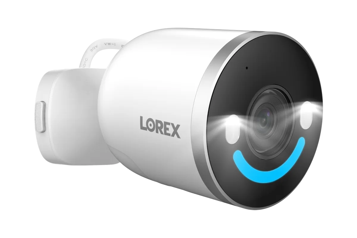 Lorex 4K Spotlight Indoor/Outdoor Wi-Fi 6 Security Camera with Smart Security Lighting (32GB, Cloud-Enabled)