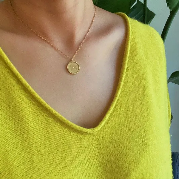 Lovie Round Pendant Necklace